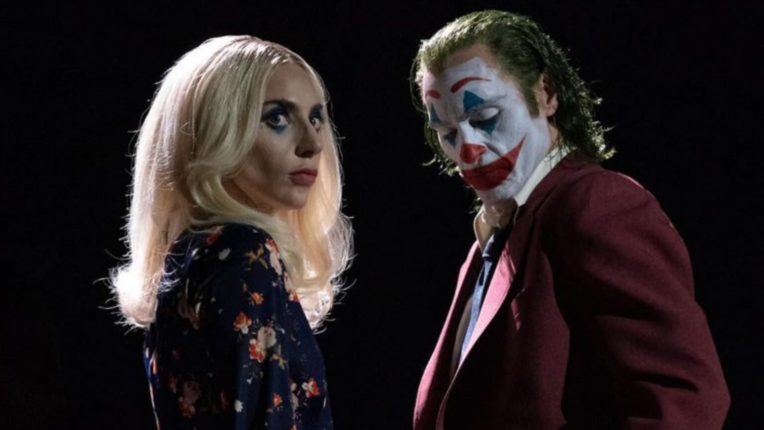 Lady Gaga (Harley Quinn) and the Joker (Joaquin Phoenix) in 'Joker: Folie à Deux'