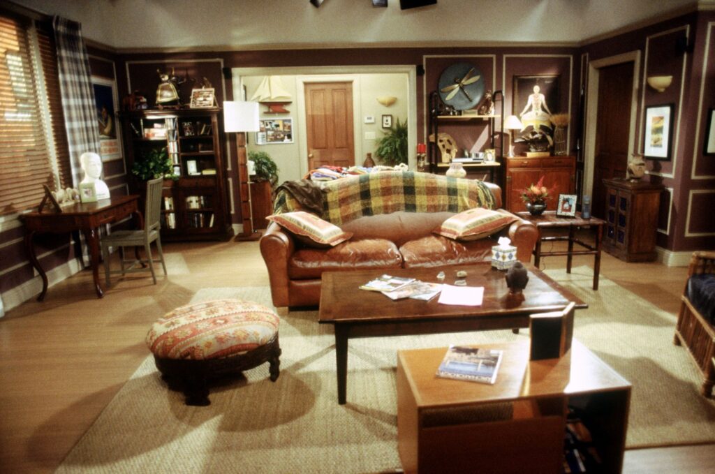 A wideshot of Ross Geller's apartment in "Friends"