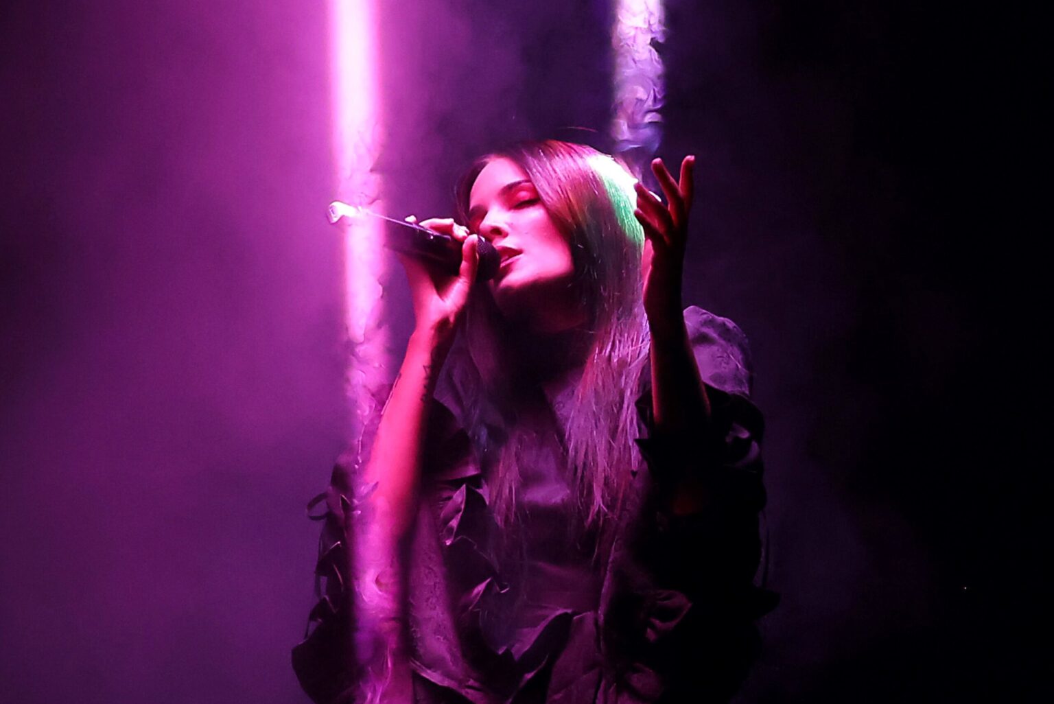 LOS ANGELES, CALIFORNIA - FEBRUARY 10: Halsey performs onstage during the Bud Light Super Bowl Music Festival at Crypto.com Arena on February 10, 2022 in Los Angeles, California.