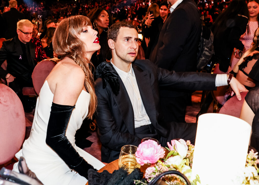 LOS ANGELES, CALIFORNIA - FEBRUARY 04:  (L-R) Taylor Swift and Jack Antonoff attend the 66th GRAMMY Awards on February 04, 2024 in Los Angeles, California. 